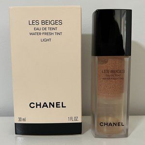 Chanel LES BEIGES Water-Fresh Tint Shade Light